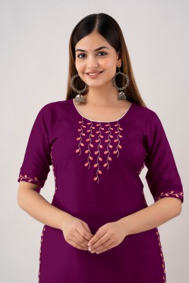 Sehrish Store Women Embroidered Straight Kurta(Purple)