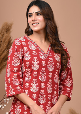 Rimeline Women Printed Straight Kurta(Maroon)