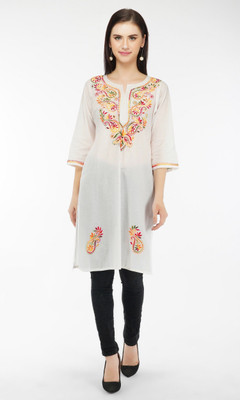 VAHSON Women Chikan Embroidery Straight Kurta(White)