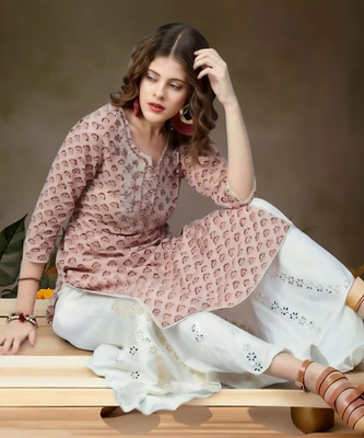 Nibhao Women Embroidered Straight Kurta(Brown)