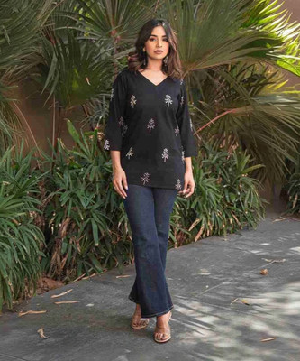 skytick Women Printed Pakistani Kurta(Black)