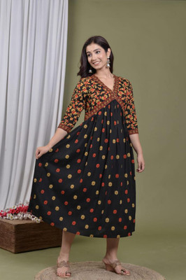 Habbu Women Printed Anarkali Kurta(Black)