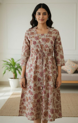 Rabbit Women Floral Print Flared Kurta(Red, Beige)