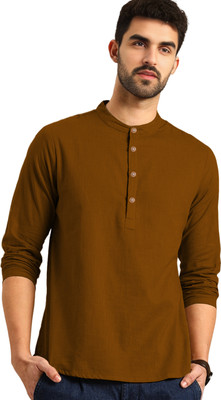 UNIFAV Men Solid Straight Kurta(Gold)