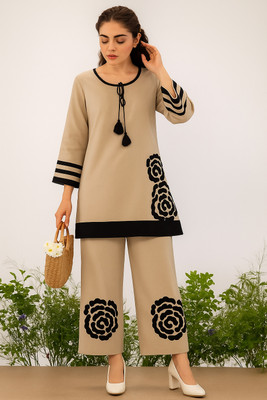 NAIDA Women Chikan Embroidery, Striped A-line Kurta(Beige, Black)