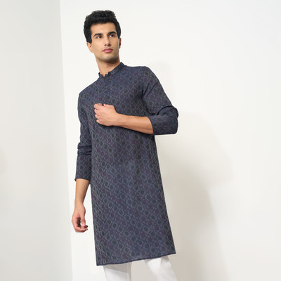 Indus Route by Pantaloons Men Solid Straight Kurta(Blue)