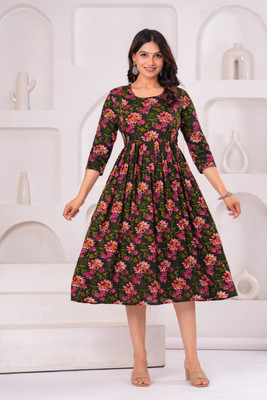 MDB Women Printed Anarkali Kurta(Green)