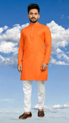 Mamta Biswas Men Solid Straight Kurta(Orange)
