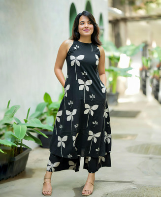 Saral Women Floral Print Gown Kurta(Black)