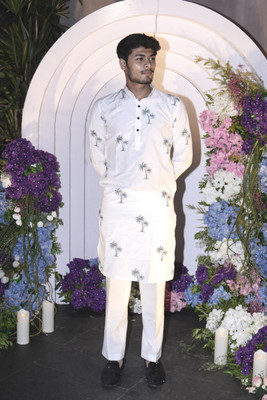 PRIMEMARK ENTERPRISE Men Printed Straight Kurta(White)