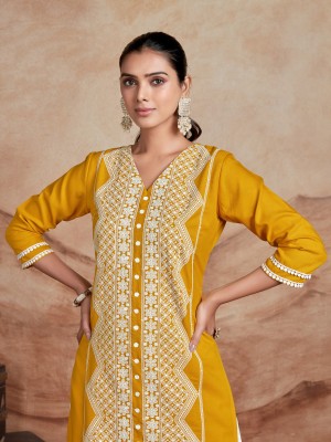 Youthnic Women Chikan Embroidery Straight Kurta(Yellow)