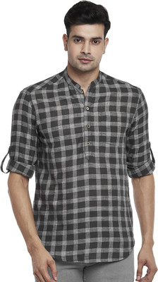 Indus Route by Pantaloons Men Checkered Straight Kurta(Black, Grey)