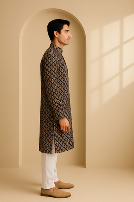 JUGG JUGG JEEYO Men Printed Straight Kurta(Brown)