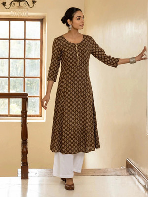 FIORRA Women Floral Print Flared Kurta(Brown)