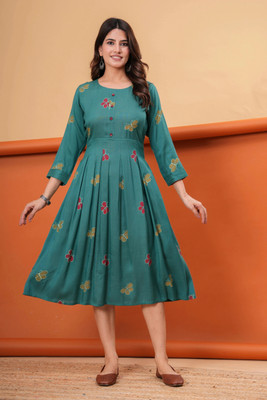 DCEE PLUS Women Printed Flared Kurta(Multicolor)