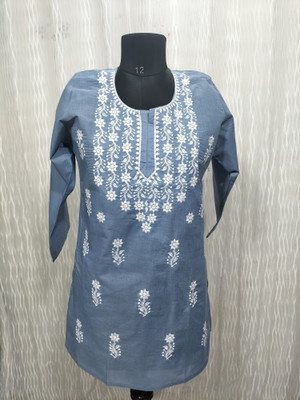 The Chikankari Story Women Embroidered Straight Kurta(Grey)
