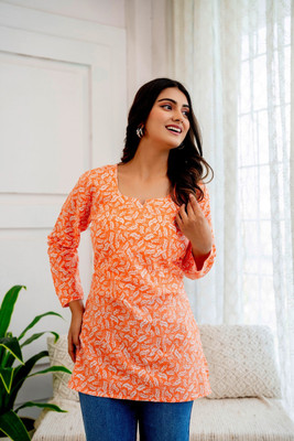 Chafi Collection Women Floral Print A-line Kurta(Orange)