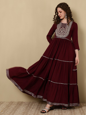 GLAM ROOTS Women Embroidered Flared Kurta(Maroon)