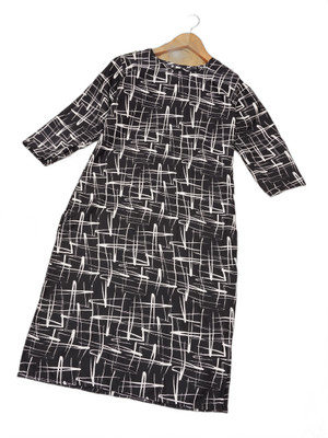 Jayshree Fab Women Printed Straight Kurta(Black, White)