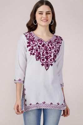 Mezzo Women Embroidered Flared Kurta(White)