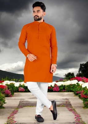 G7 FASHION Men Solid Straight Kurta(Orange)