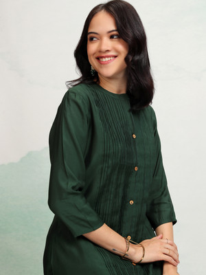 Vishudh Women Self Design A-line Kurta(Green)