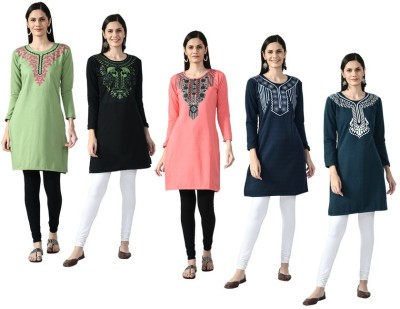 KAVYA Women Embroidered Straight Kurta(Dark Blue, Green, Black)