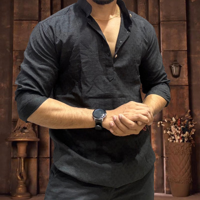 feshopee Men Self Design Straight Kurta(Black)