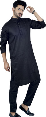 DRESSED UP DIVAS Men Solid Straight Kurta(Dark Blue)
