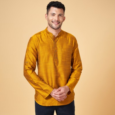 Indus Route by Pantaloons Men Solid Straight Kurta(Yellow)