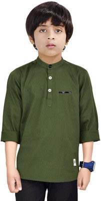 NirvaanaTrends Boys Solid Straight Kurta(Dark Green)