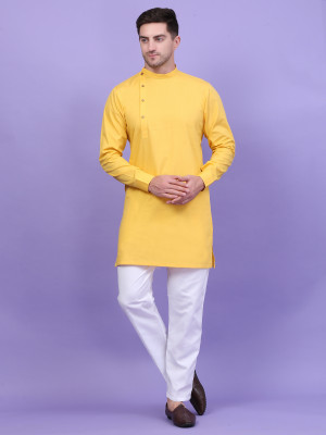 QISHTAR Men Solid A-line Kurta(Yellow)