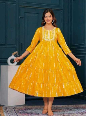 Ethrivaa Flared/A-line Gown(Yellow)