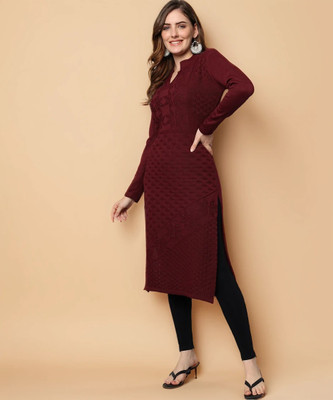 KILVESTED Women Self Design Straight Kurta(Maroon)