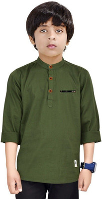 NirvaanaTrends Boys Solid Straight Kurta(Dark Green)