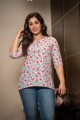 Andheriyas Women Printed Straight Kurta(Red)