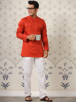 Ode by House of Pataudi Men Solid Straight Kurta(Orange)