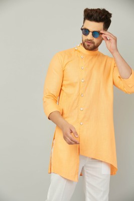 AEW DESIGNS Men Solid Trail Cut Kurta(Orange)