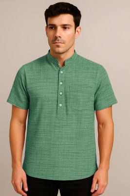 fincart Men Solid Asymmetric Kurta(Green)