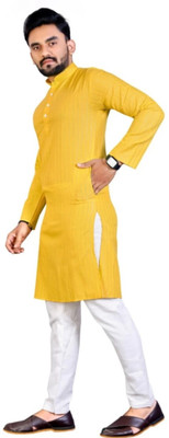 Simran Creation Men Solid Straight Kurta(Yellow)