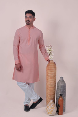 Varbandhan Men Solid Straight Kurta(Orange, Pink)
