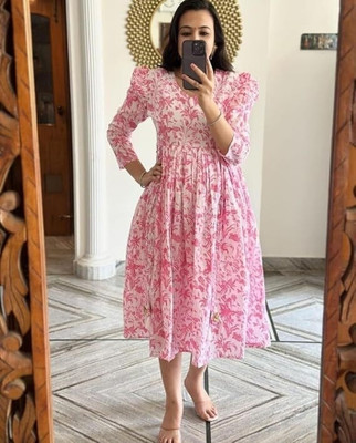 SHIV TEXTILE Women Printed Anarkali Kurta(Pink)