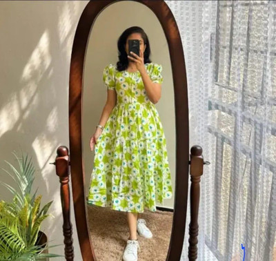 Manvi Enterprises Anarkali Gown(Green)