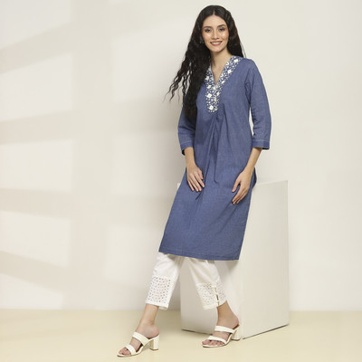 RANGRITI Women Solid Straight Kurta(Blue)