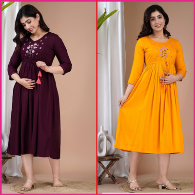 mayraa Women Printed Anarkali Kurta(Maroon, Yellow)