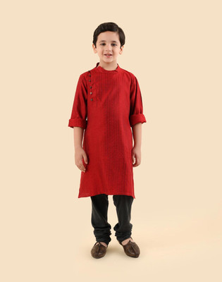 Fabindia Boys Self Design Straight Kurta(Red)