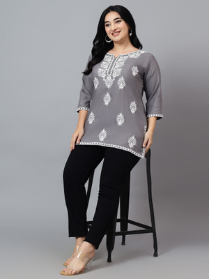 LAXMIPRIYA DESIGN Women Chikan Embroidery Straight Kurta(Grey)
