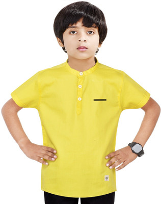 MADE IN THE SHADE Boys Solid Straight Kurta(Yellow)
