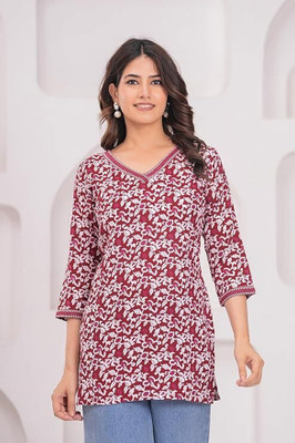 ESTROX Women Printed, Floral Print Tunic Kurta(Maroon)