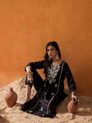 Indo Era Women Embroidered Straight Kurta(Black)